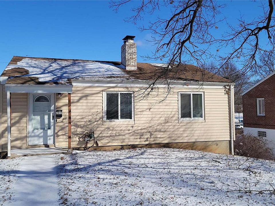 1st image of 2035 Park Ln