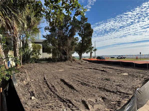 2715 Bayshore Blvd #35, Tampa, FL 33629