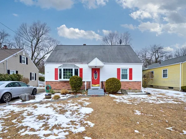126 Wheeler Ave, Springfield, MA 01118
