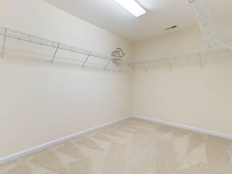 1237 Mantra Ct — Photo 21