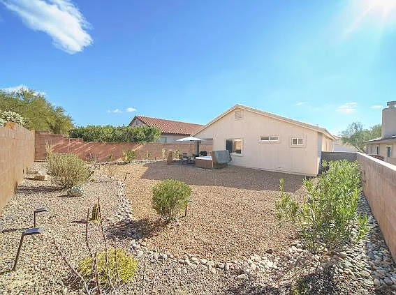 5560 W Dove Of Peace Dr — Photo 26