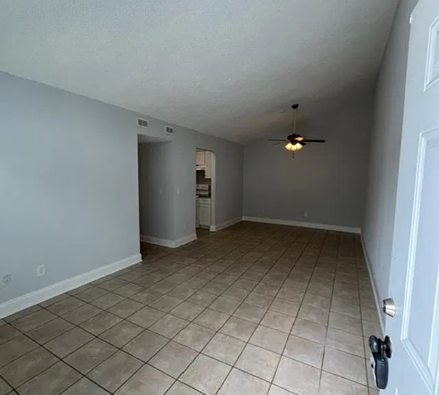 4719 San Jose Manor Dr W #1 — Photo 6