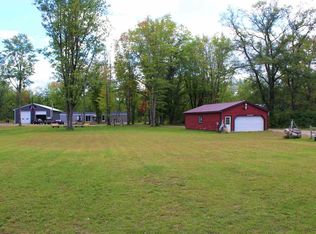 9947 W 30th Rd, Harrietta, MI 49638