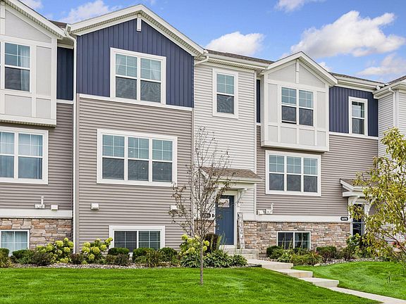 3rd image of 6686 Wildflower Way