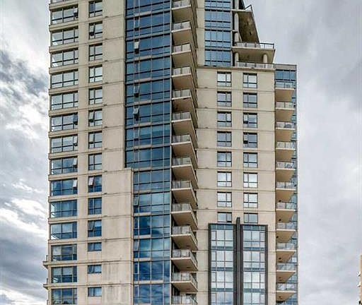 2nd image of 325 NE 3rd St SE #1310