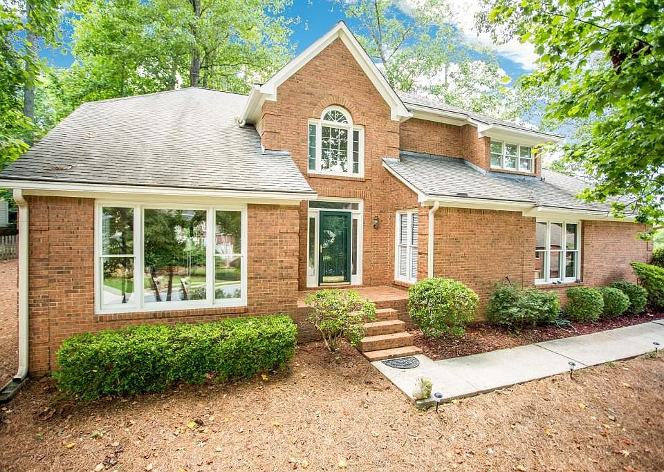 1st image of 2610 Dering Gate Dr