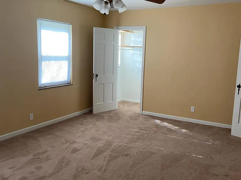 Extra large main bedroom