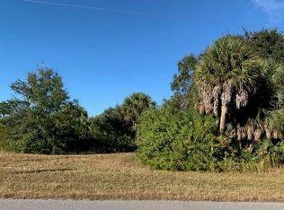150 Hercules Dr, Rotonda West, FL 33947
