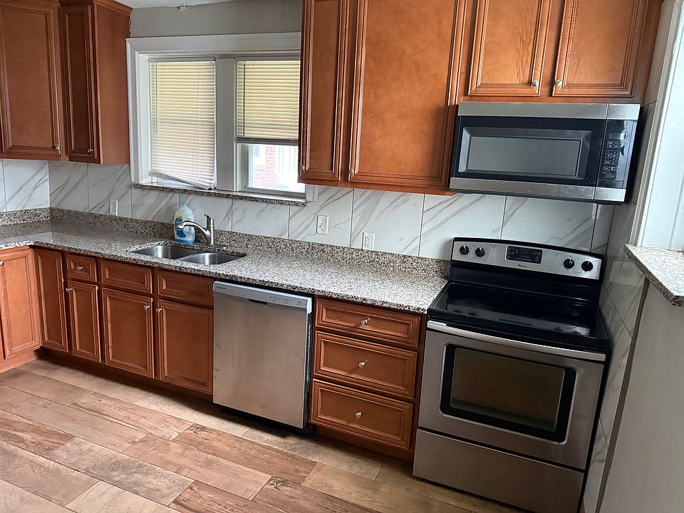 1st image of 5439 Holly Hills Ave #1