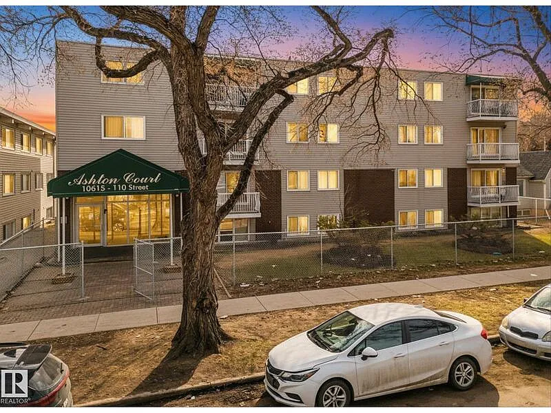 Building Photo - 10615 110th St NW #102