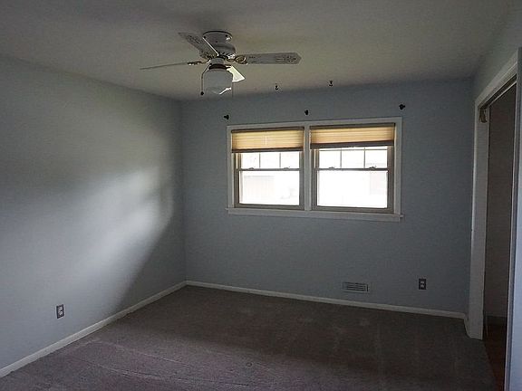 5th image of 11140 Glamer Dr