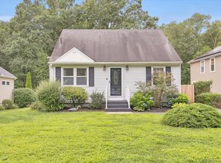185 Porter Ave, Middlebury, CT 06762