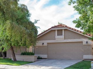 955 W Sunward Dr, Gilbert, AZ 85233