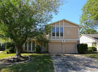 303 Stonewall Dr, League City, TX 77573