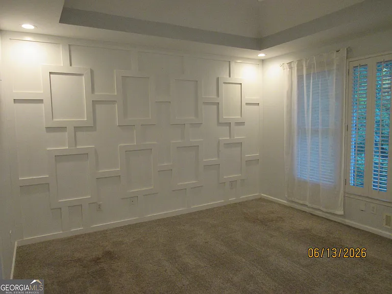 115 Sutton Ct — Photo 19