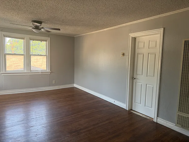 1117 NW 38th St #1119-A — Photo 9