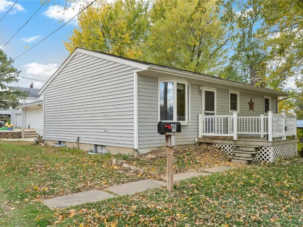 601 Crane St, Anamosa, IA 52205