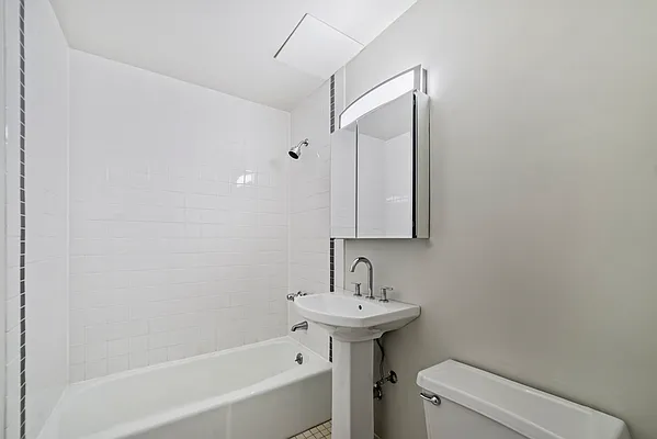 Rented by Corcoran | media 11