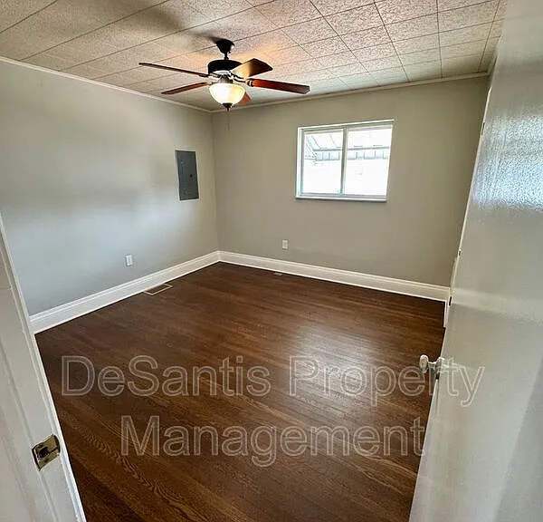 227 5th Ave #2 — Photo 38