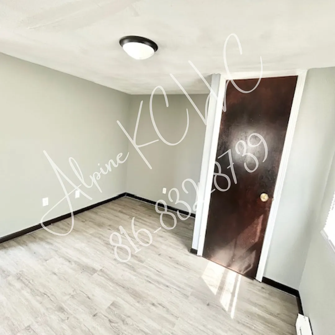 2 bed, 650 sqft, $895 — Photo 3