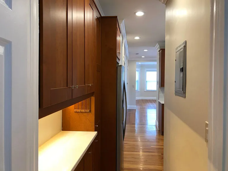 32 Ramsdell Ave #2 — Photo 3
