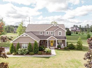 3111 Pine Bluffs Ct, Highland, MI 48357