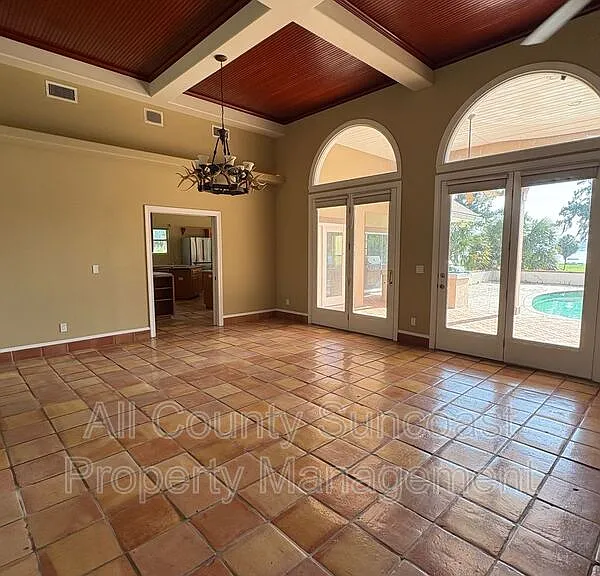 2600 Lucerne Dr — Photo 10