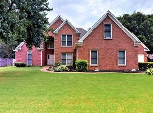 692 Sugarbush Cv N, Collierville, TN 38017
