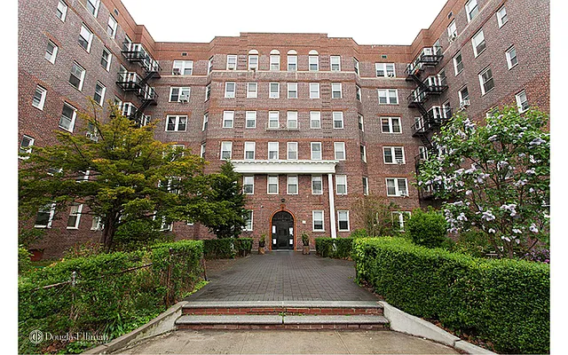 Sold by Douglas Elliman | media 18