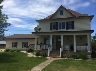 16641 450th Ave, Watertown, SD 57201