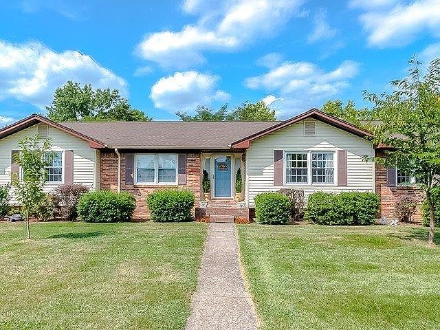 1st image of 2100 Autumnview Ln