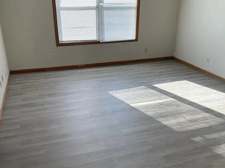 2026 Bridgewater Cir — Photo 4