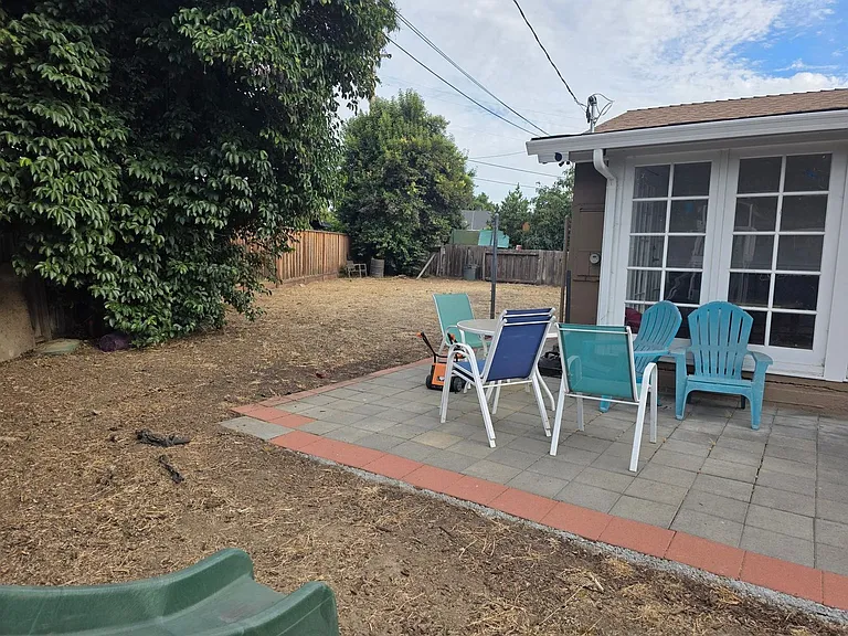 3184 Durant Ave — Photo 30