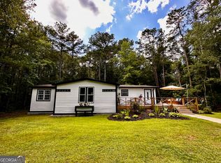 245 Clearwater Rd, Sharpsburg, GA 30277