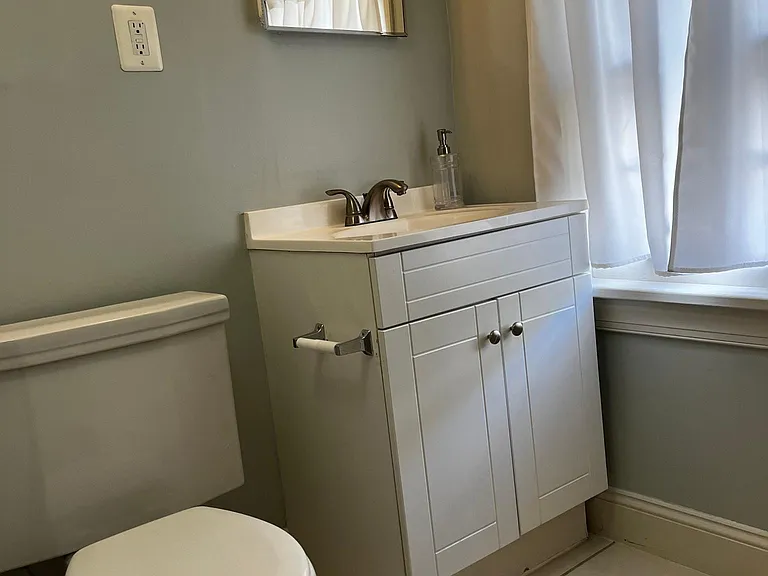 107 Walnut St — Photo 22