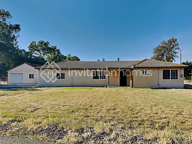 10179 Orr Rd — Photo 1