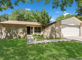 8119 Babe Ruth St, San Antonio, TX 78240