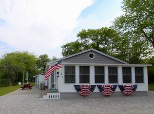 15 Pheasant Ln, Wells, ME 04090
