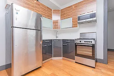 1303 Greene Avenue, #4C