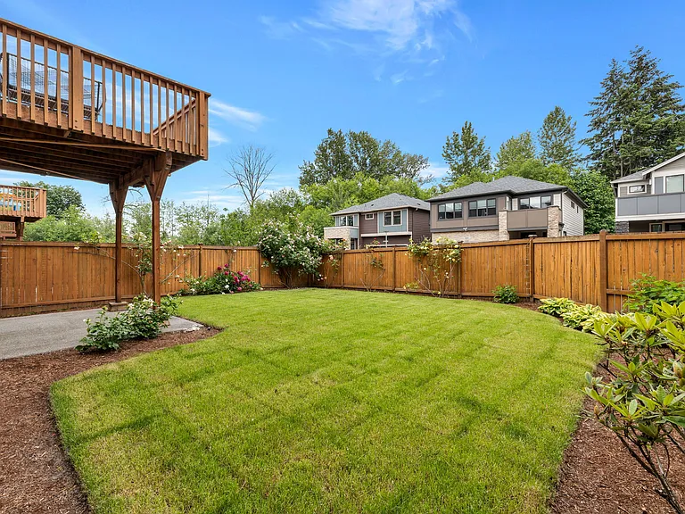 20513 Richmond Rd — Photo 39