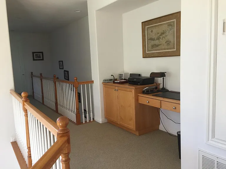 2967 Farragut Rd — Photo 18