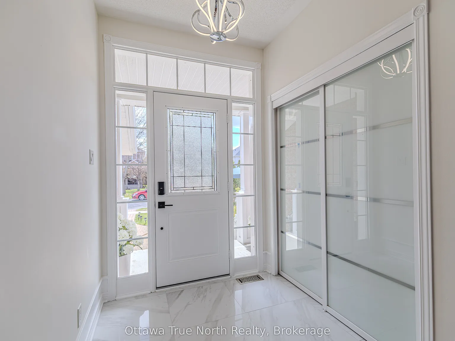 5 bed, $3,850 — Photo 3