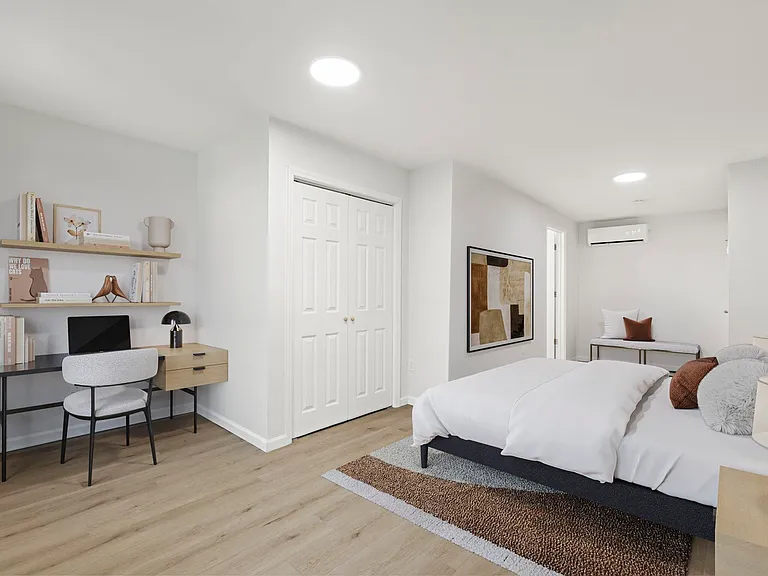 173 Van Horne St #1 — Photo 11