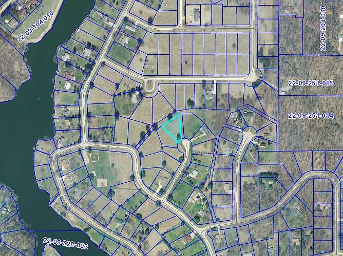 2nd image of 107 Green Ash Dr