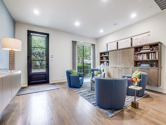 2nd image of 3524 Asbury St