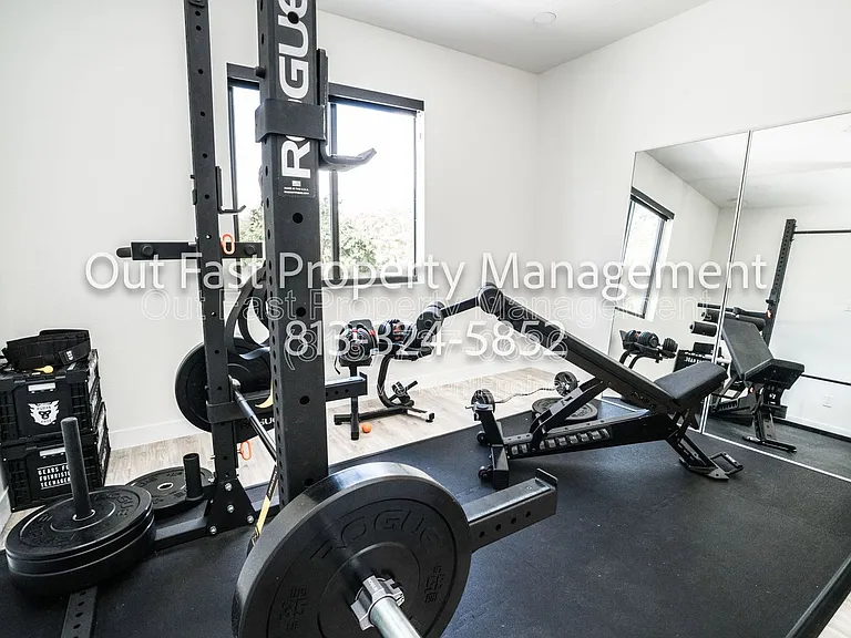 7519 N Coolidge Ave — Photo 44