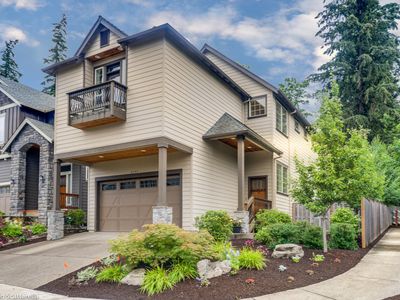8140 SW Laurelwood Ct, Portland, OR, 97225