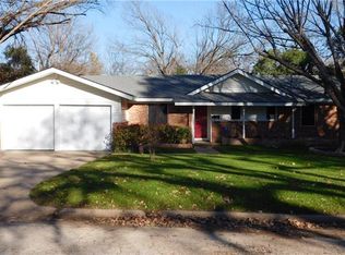 409 Phillips Ct, Arlington, TX 76010