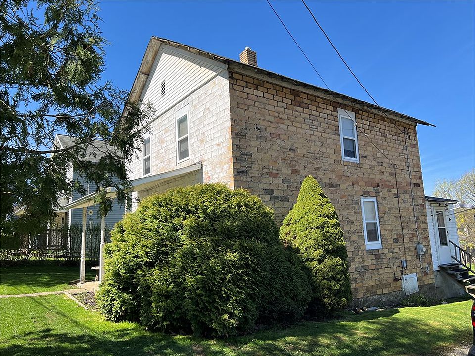1st image of 260 Walcott St