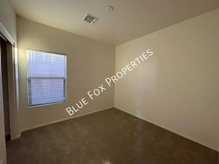 8721 N Black Pine Dr — Photo 7